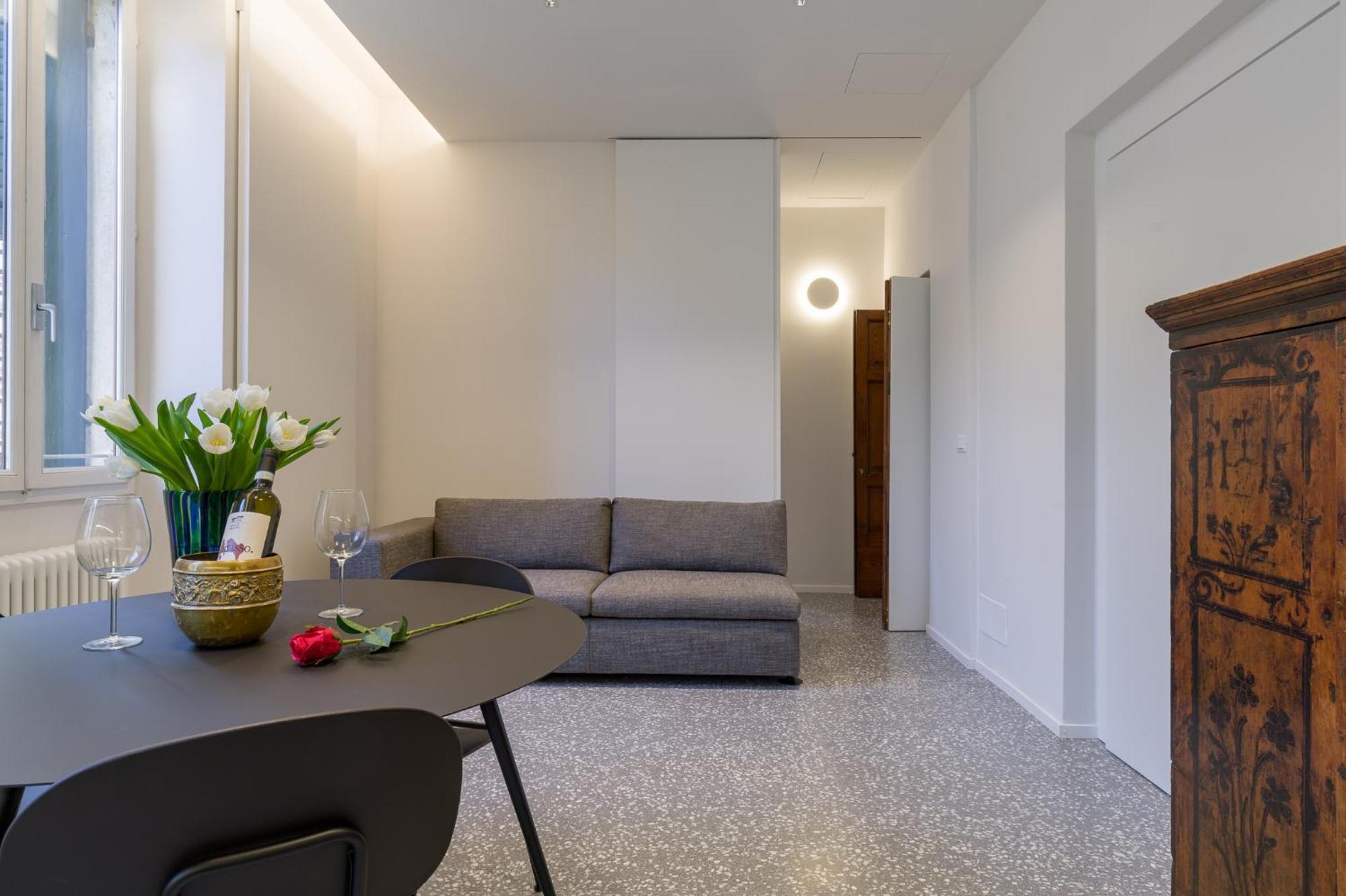 Domus La Costa Apartment Verona Exterior photo